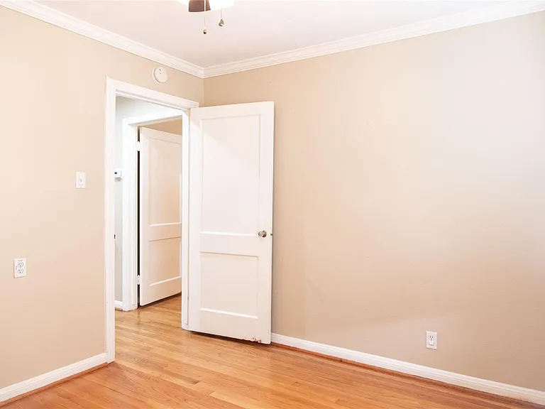 5564 Aspen St — Photo 20