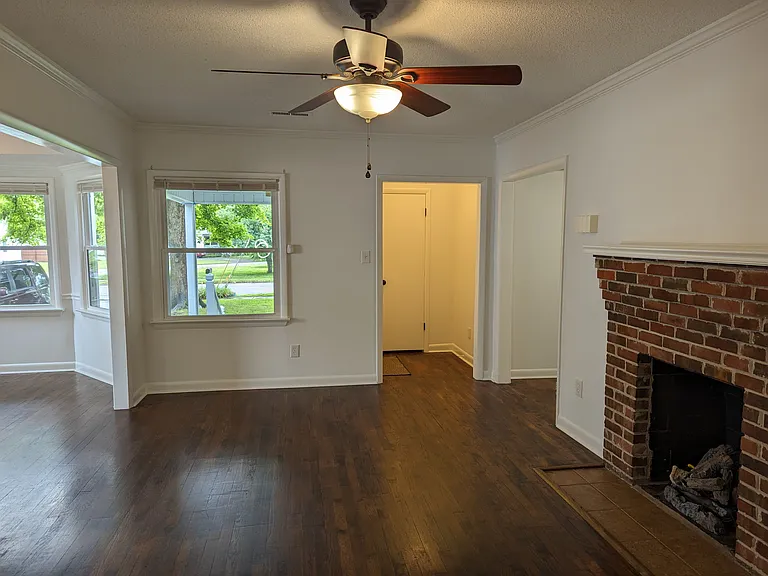2615 Alabama St SW — Photo 2