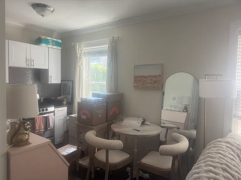 2129 N Dayton St #3F — Photo 3