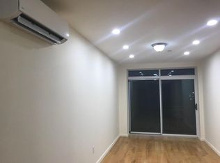 9034 171st St #5B, Jamaica, NY 11432