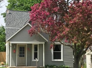 811 Pearl St, Belding, MI 48809