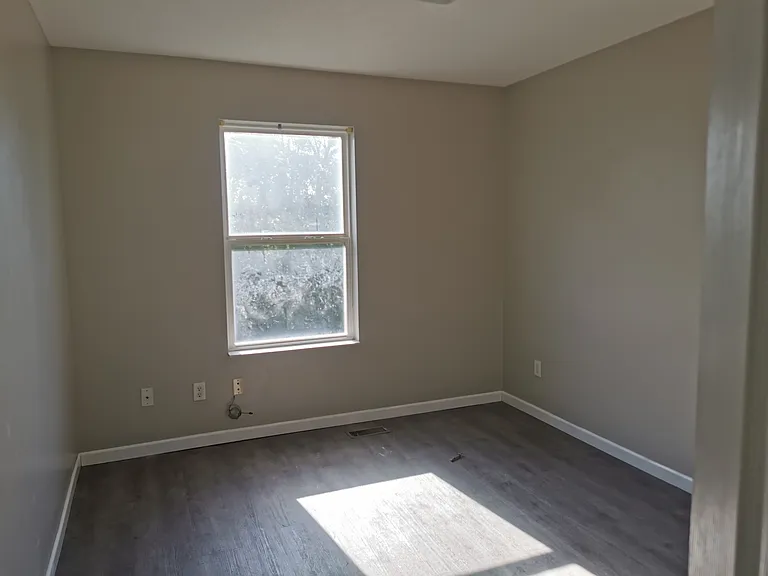 7867 Winding Creek Ct — Photo 17