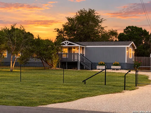 2301 Wegner Rd, New Braunfels, TX 78132