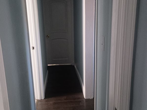 28 Stewart Ave