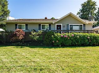 7432 Larkspur Dr, Mentor On The Lake, OH 44060