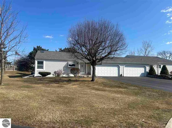 929 E Harbor Vw #59, Bay City, MI 48706