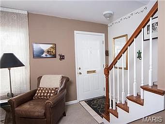 2nd image of 445 Colony Woods Dr