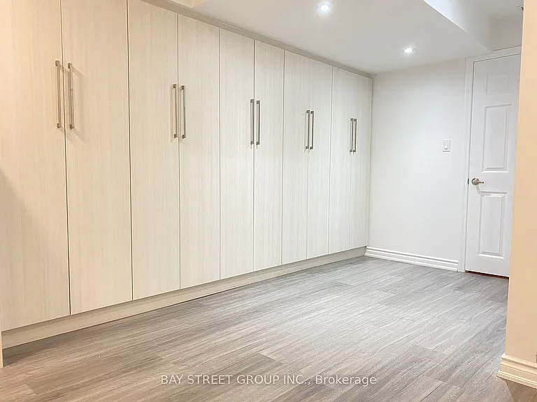 9996 McCowan Rd — Photo 26