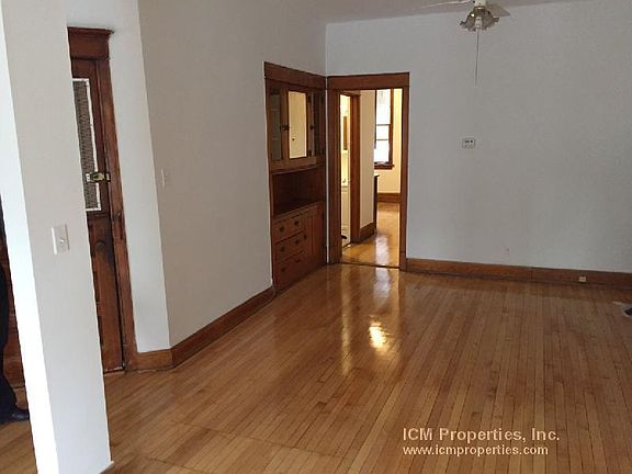 4th image of 3639 N Paulina St #1C