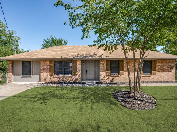 212 S 7th St, Sanger, TX 76266