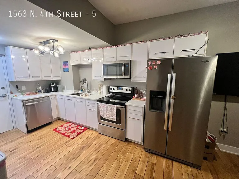 1563 N 4th St #5 — Photo 3