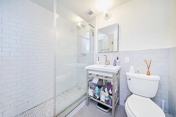 Rented by Living New York | media 2