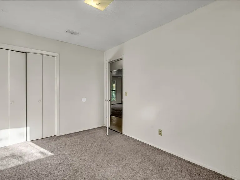 26944 E Main St #17 — Photo 6