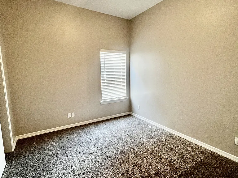 11365 Hidalgo Dr — Photo 36
