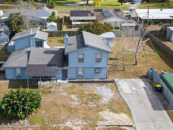 2nd image of 2519 Fern Palm Dr