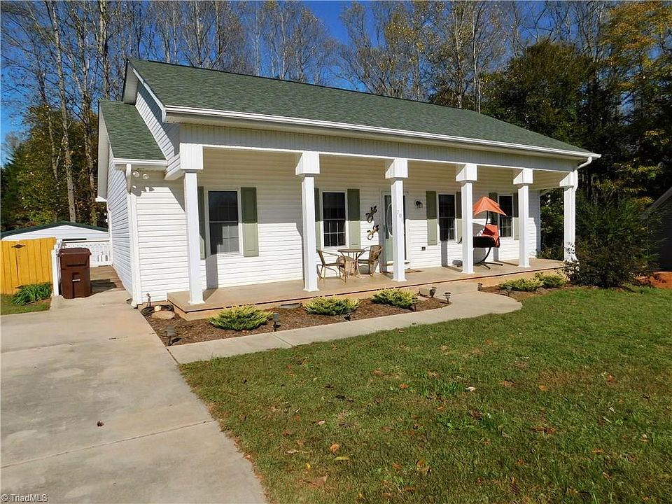1st image of 701 Alan Dr