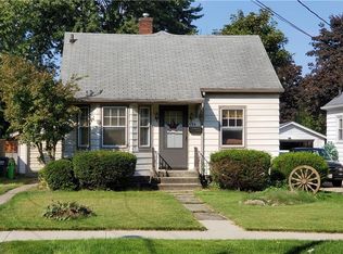 684 Charles Ave, Barberton, OH 44203