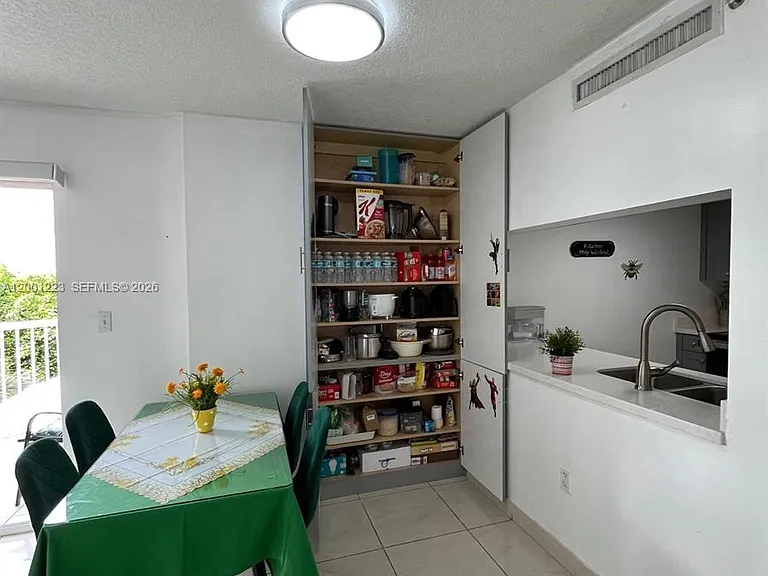 280 SW 20th Rd #504 — Photo 15