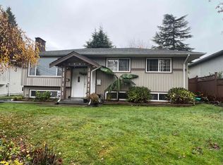 12542 Grove Cres, Surrey, BC V3V 2L7