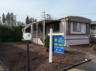 658 S 57th St Space 37, Springfield, OR 97478