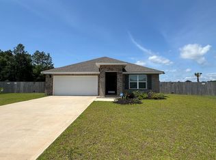 5096 Gaineswood Dr, Milton, FL 32583