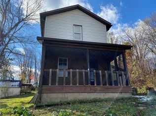 1112 Center Church Rd, New Castle, PA 16101