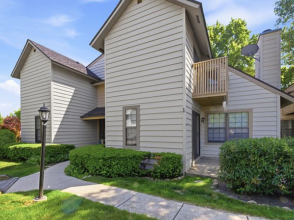 2nd image of 648 Mitchell Ct