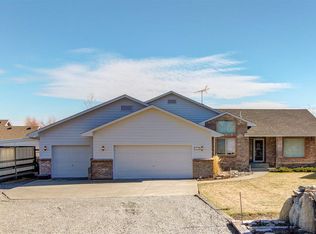 1315 S Barker Rd, Greenacres, WA 99016