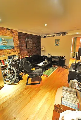 Rented by Bold New York | media 17