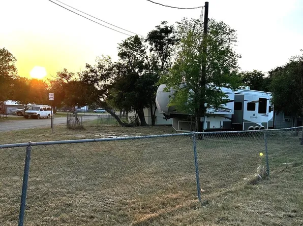 591 MONTAGUE DR LOT 67, Bandera, TX 78003