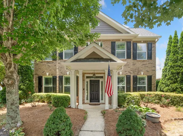 214 Harmony Lake Dr, Canton, GA 30115