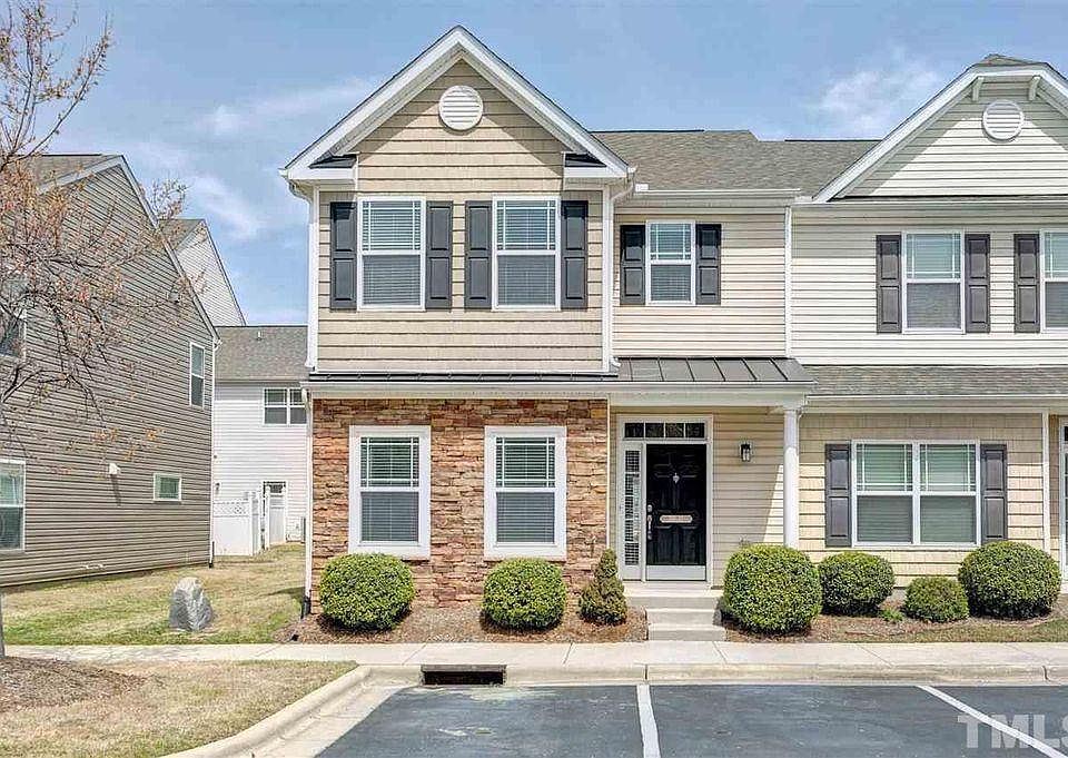 1st image of 711 Keystone Park Dr Unit 13