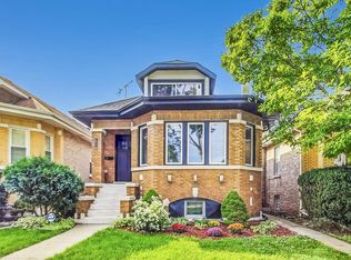 6916 29th St, Berwyn, IL 60402