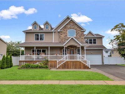 2357 Hampton Avenue, Seaford, NY, 11783