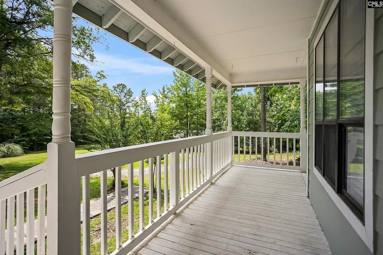 3 bed, 1678 sqft, $2,100 — Photo 3