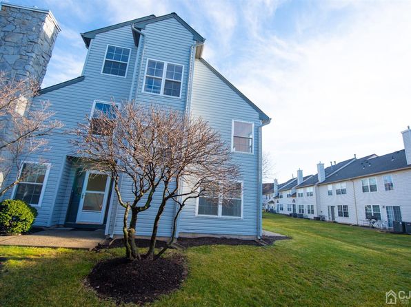 In Piscataway 08854 Real Estate 19 Homes For Sale Zillow