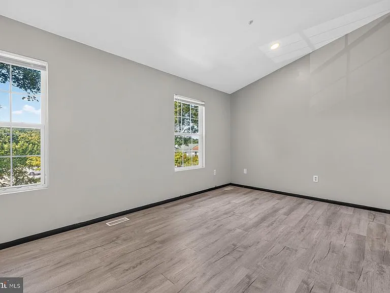 101 Jasons Rdg — Photo 18