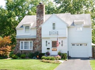 26 Azalea Rd, Rochester, NY 14620