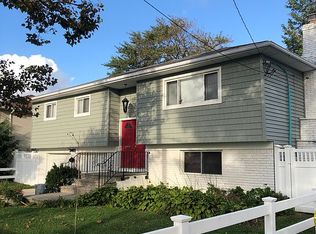 3465 Westminster Rd, Oceanside, NY 11572