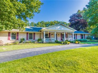 9460 Greiner Rd, Clarence, NY 14031