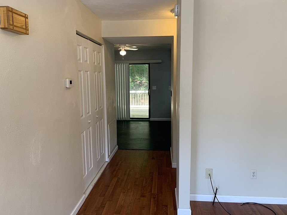 Hallway from Living room to Laundry closet, 1/2 bath, Kitchen/Dining