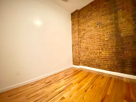 Rented by Voro NYC | media 8