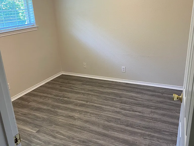 2918 W Parnell St — Photo 10