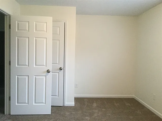 1308 Crestfield Dr — Photo 16