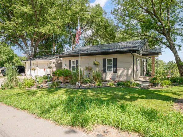 10 9th Ave NW, Oronoco, MN 55960