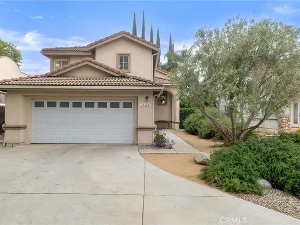 19324 Runnymede St, Reseda, CA 91335