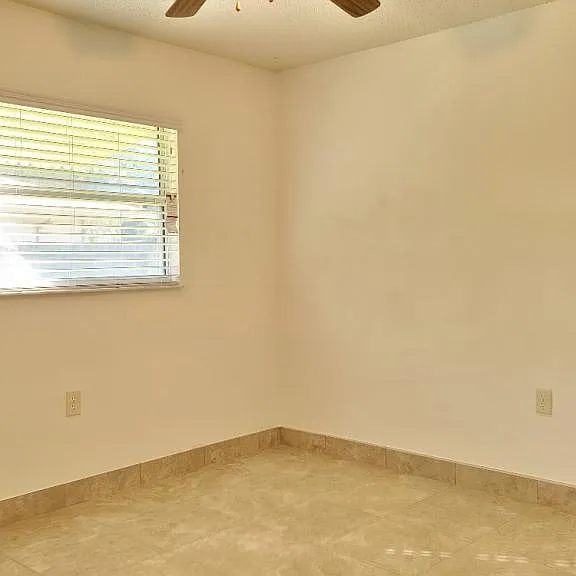 1581 Starfish St — Photo 12
