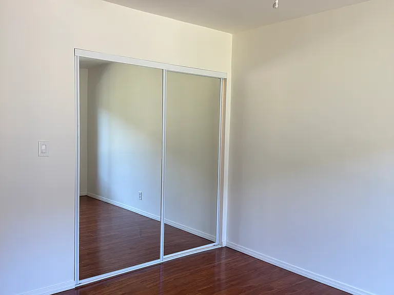 5319 Radford Ave #3 — Photo 10