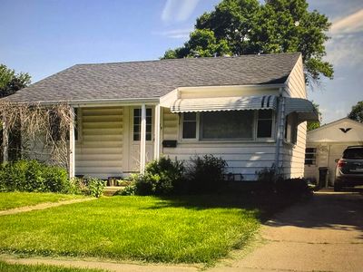 1209 W 1st St, Cedar Falls, IA, 50613