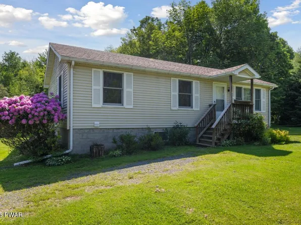 348 Racht Rd, Honesdale, PA 18431